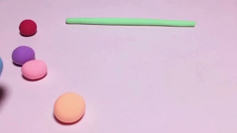 粘土-彩色的篮子